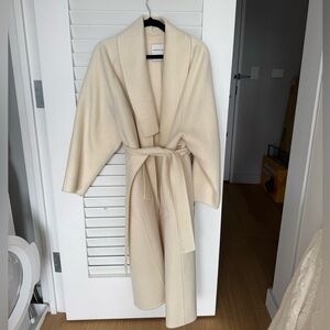 Massimo Dutti Wool Coat